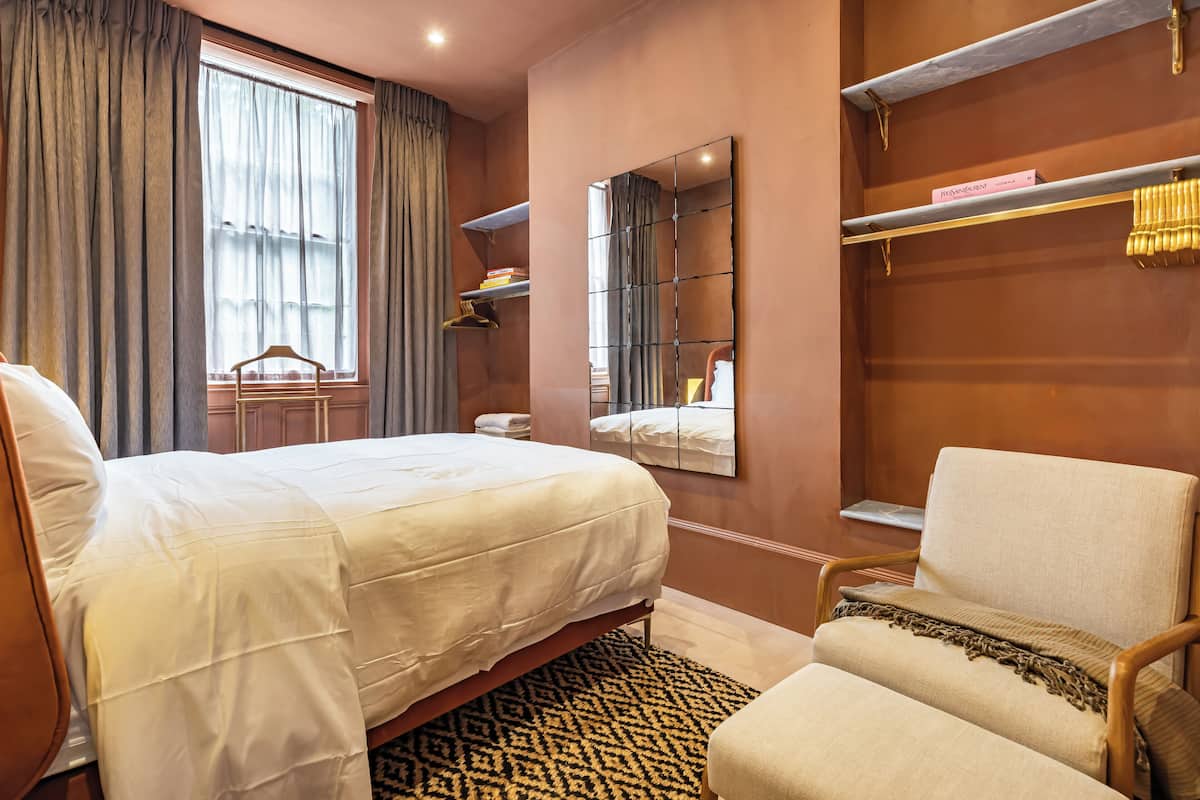 City-Apartment | Betten mit Memory-Foam-Matratzen, kostenlose Minibar