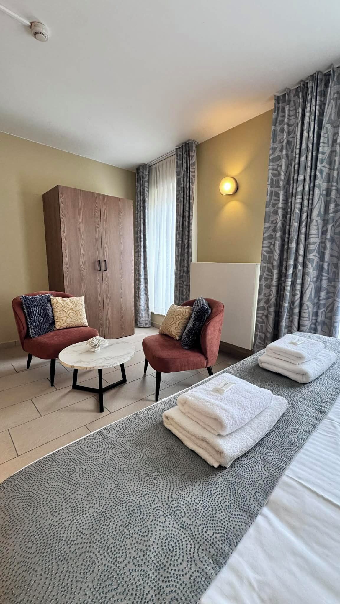 Suite | Chambres insonorisées, Wi-Fi gratuit, draps fournis