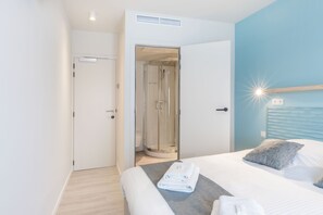 Habitación Confort doble | Sistema de insonorización, wifi gratis, ropa de cama
