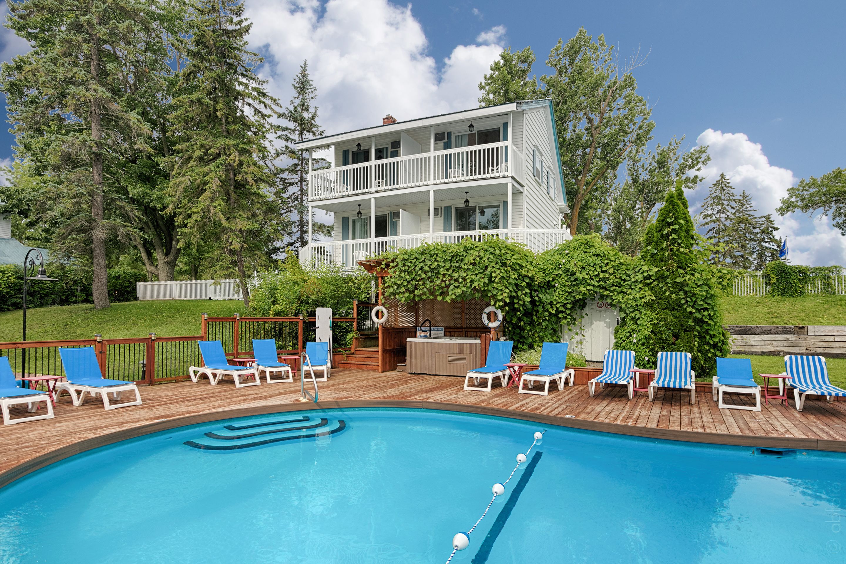 Habitación, 1 cama Queen size, vista al río (Champêtre, Pavillon Victor) | Diseño del edificio