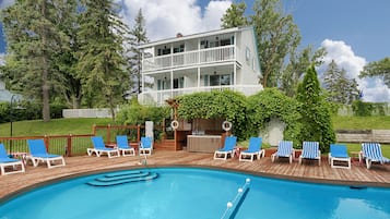 Habitación, 1 cama Queen size, vista al río (Champêtre, Pavillon Victor) | Diseño del edificio