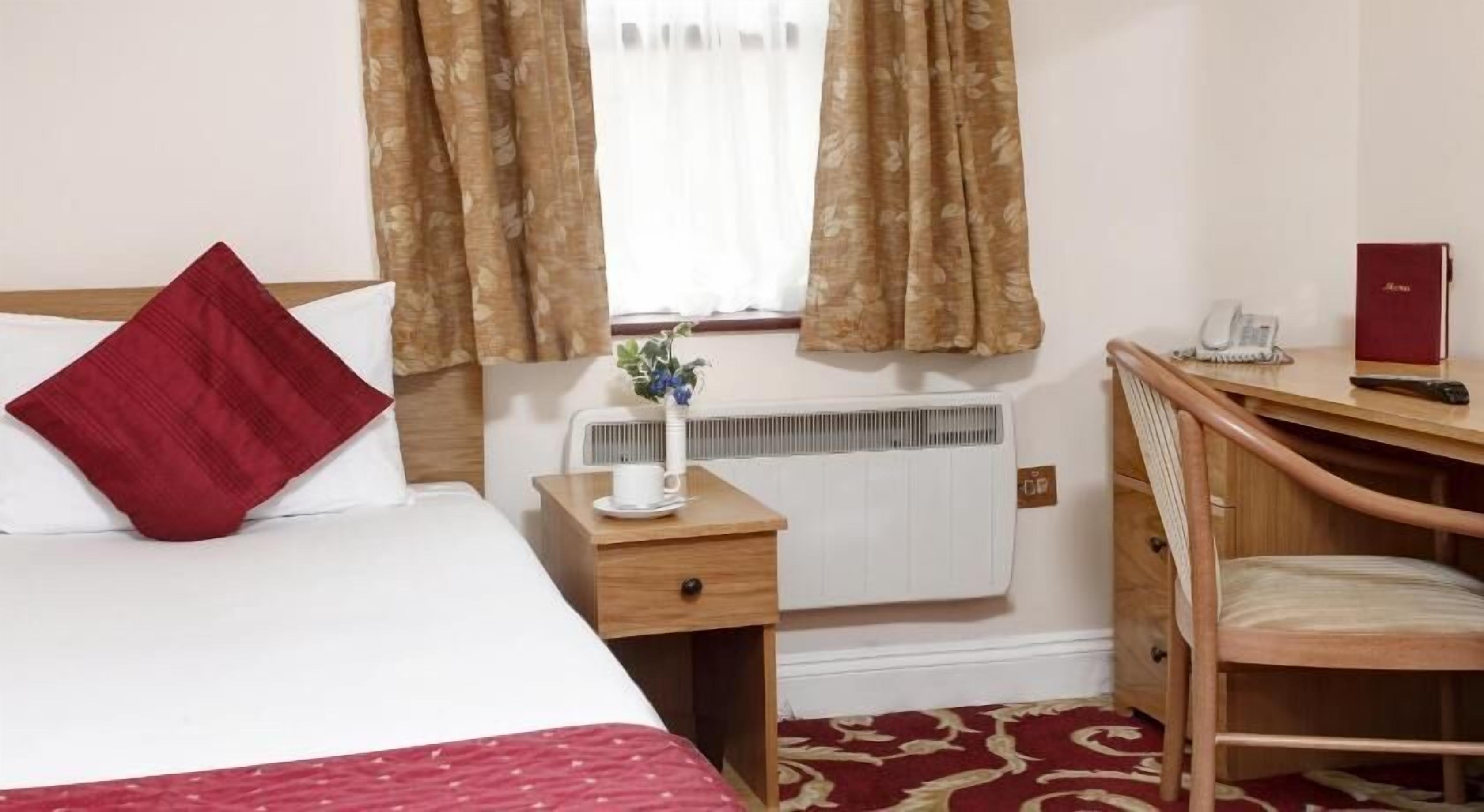 Desk, blackout curtains, iron/ironing board, free WiFi