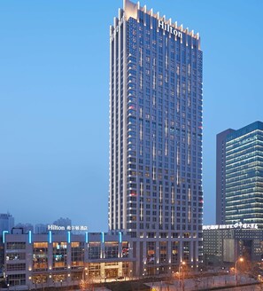 Exterior - Hilton Zhengzhou (Zhengzhou)