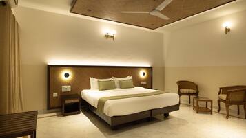 Minibar, coffres-forts dans les chambres, ameublement personnalisé