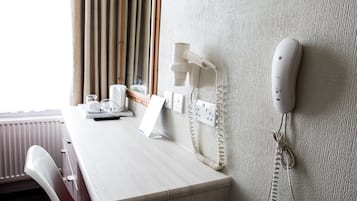 标准单人房, 独立浴室 | 1 多间卧室、遮光窗帘、熨斗/熨衣板、免费 WiFi