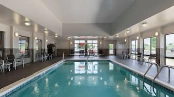 Indendørs pool