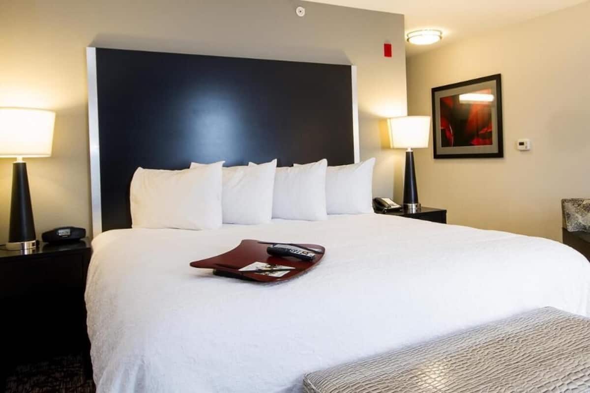 Egyptian cotton sheets, premium bedding, in-room safe, blackout curtains