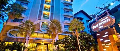 Front of property - evening/night