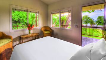 Club Room with Queen Bed & AC | Sábanas de algodón egipcio y camas con pillow-top