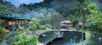 Trogon Lodge