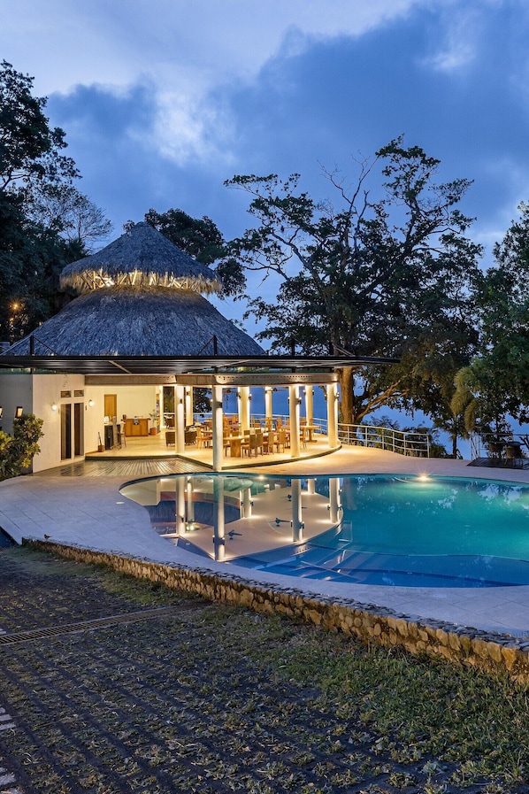 Outdoor pool, pool umbrellas