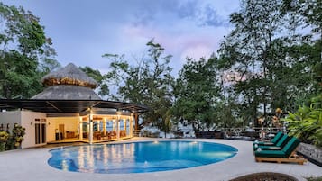 Outdoor pool, pool umbrellas