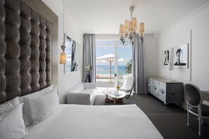 Premium bedding, in-room safe, desk, laptop workspace - The Marly Boutique Hotel (Cape Town)