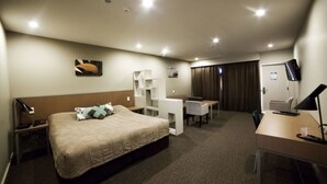 Standard Studio, Non Smoking, Kitchen (Corporate)