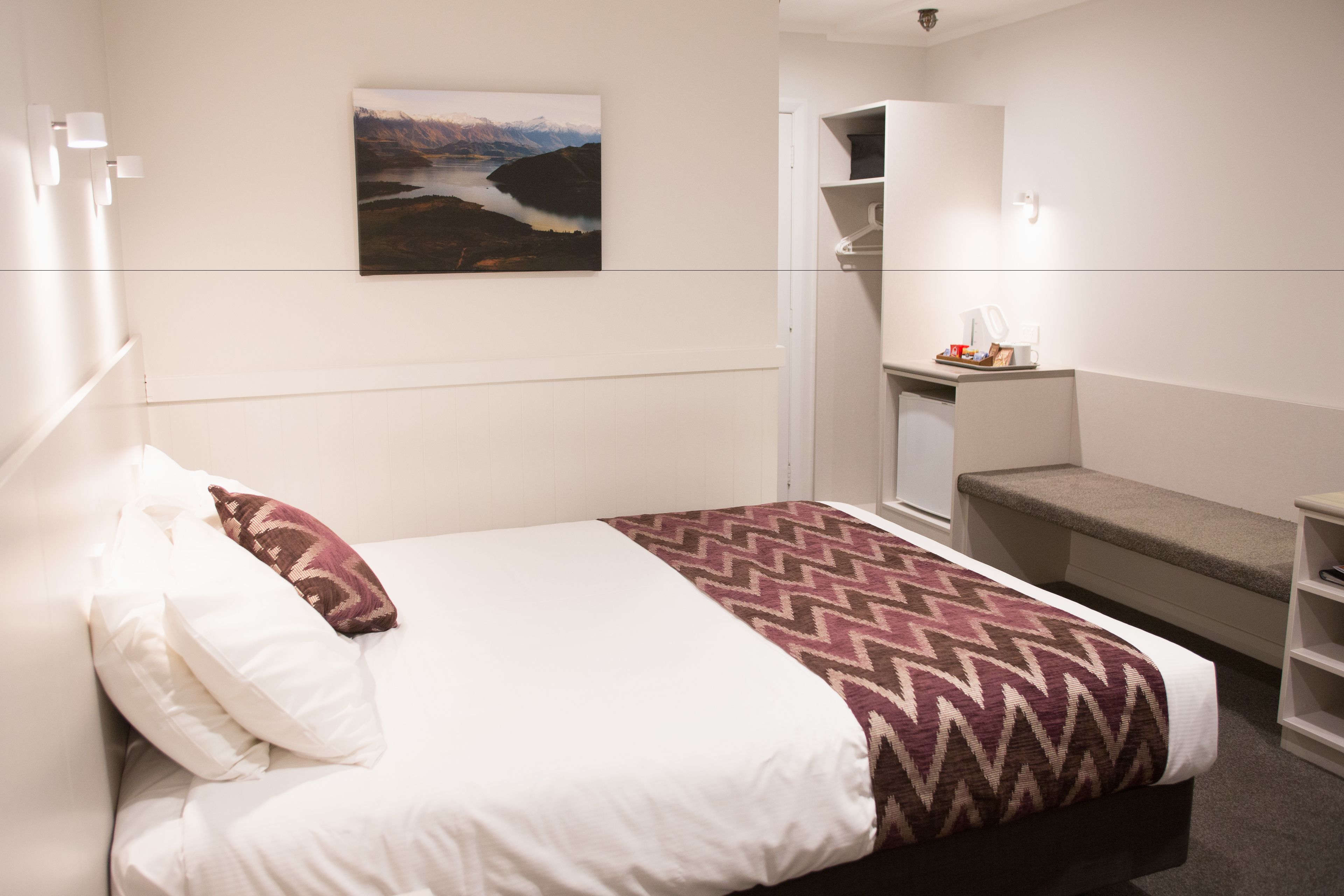 Room, Garden View | Desk, iron/ironing board, free cribs/infant beds, free WiFi