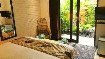 1 slaapkamer, een minibar, een kluis op de kamer, een bureau