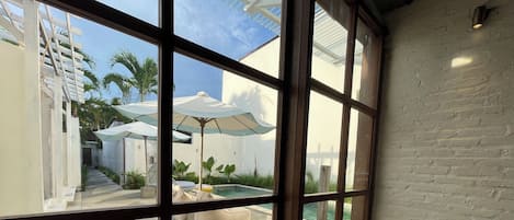Outdoor pool, sun loungers