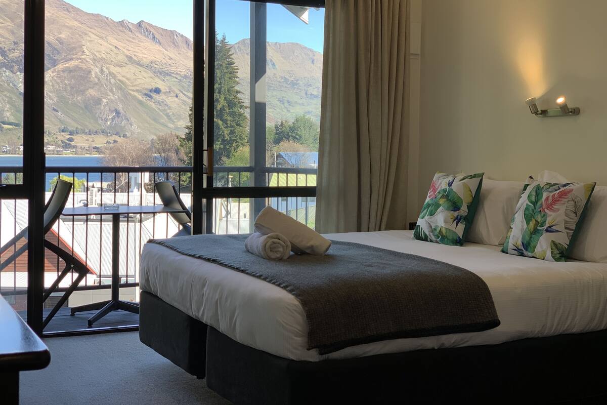 King Studio | Iron/ironing board, free WiFi