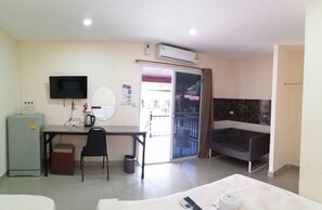 Fjölskylduherbergi fyrir þrjá - 1 svefnherbergi - verönd | Stofa