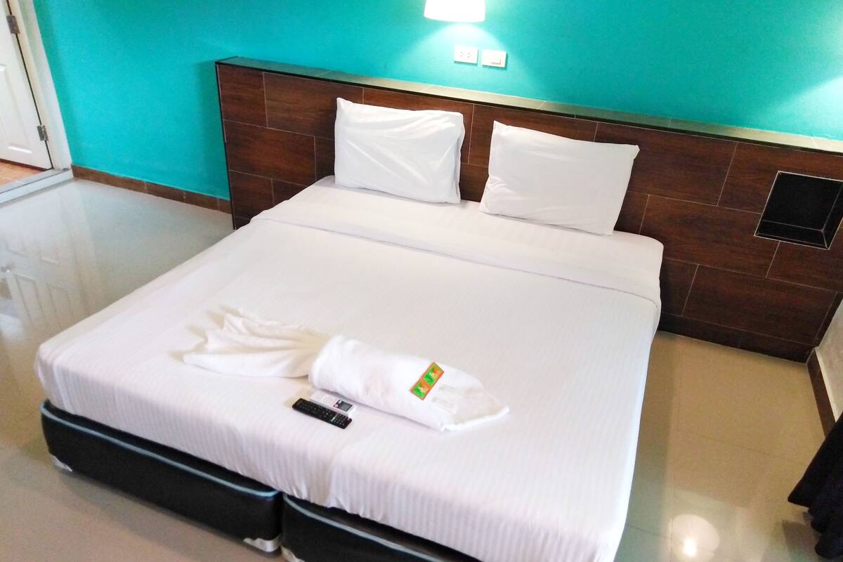 Chambre Supérieure, 1 lit double, rez-de-chaussée