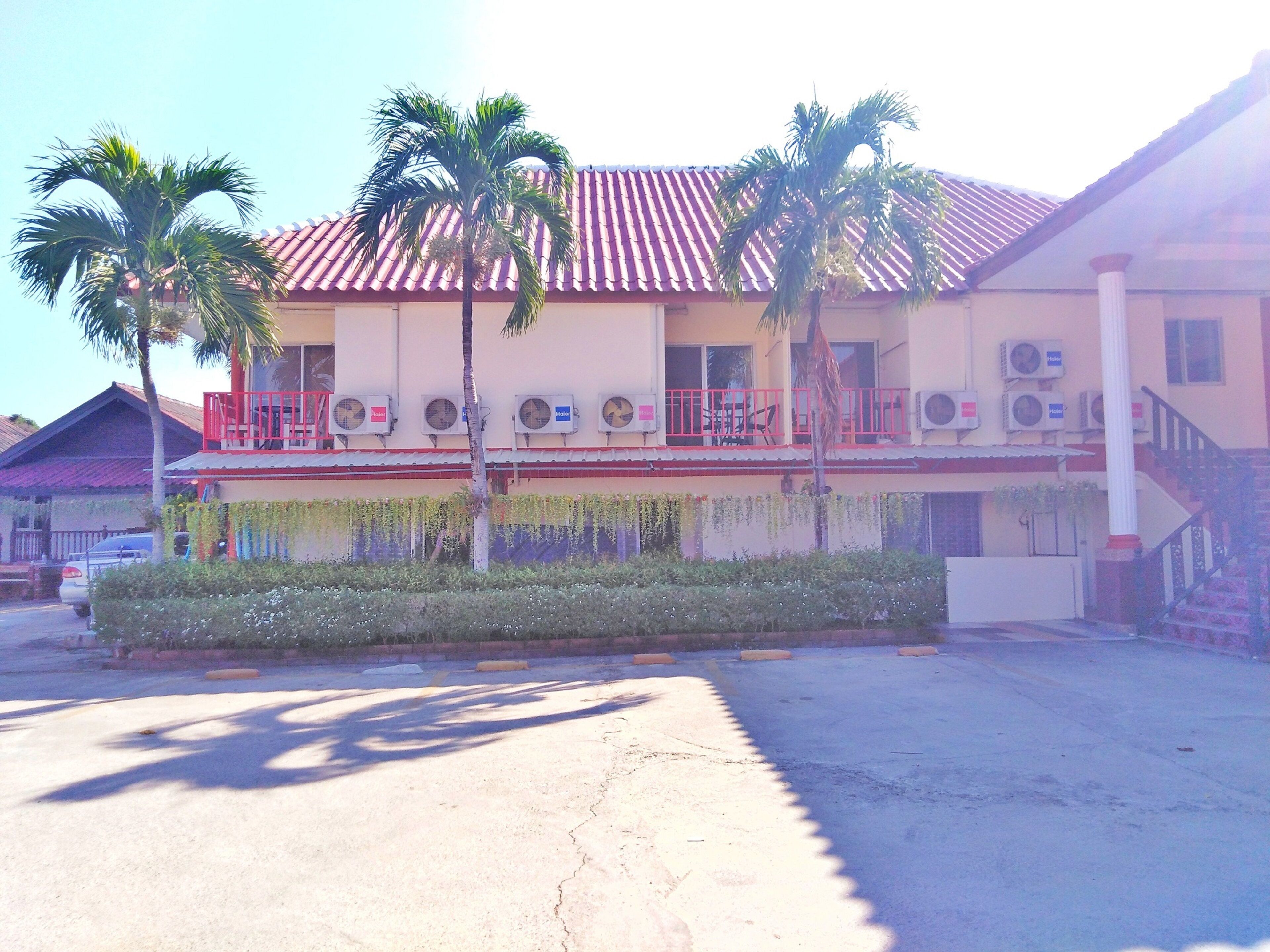 deluxe room, 1 queen bed, tower | balcony view