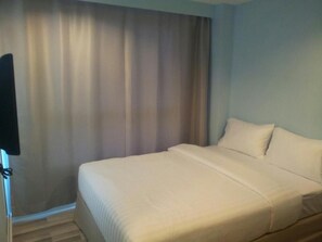 In-room safe, desk, free WiFi - Nantra Cozy (Pattaya)