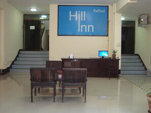 Reception - Hill Inn (Pattaya)