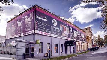 Facciata della struttura