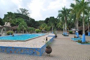 Udendørs pool