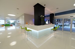 Bar (en la propiedad)