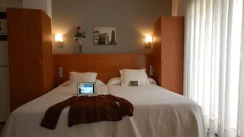 In-room safe, desk, soundproofing, iron/ironing board