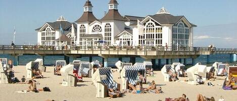 Beach nearby, free beach shuttle