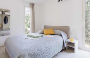 Bungalow Deluxe, 2 chambres, salle de bain privée (external) | Accès au Wi-Fi (inclus), literie fournie