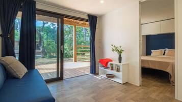 Comfort Bungalow, 2 Bedrooms, 2 Bathrooms (external) | Free WiFi, bed sheets