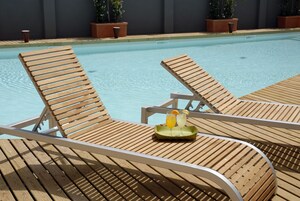 Indoor pool, outdoor pool, sun loungers