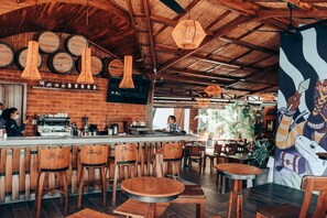 Bar (on property) - El Caite San Juan del Sur (San Juan del Sur)