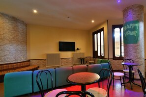 Interior detail - Delberg Palace Hotel (Pizzoferrato)