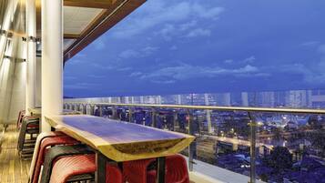 International cuisine, ocean views