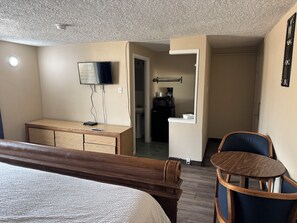 Free WiFi, bed sheets - Safari Motel (Nephi)