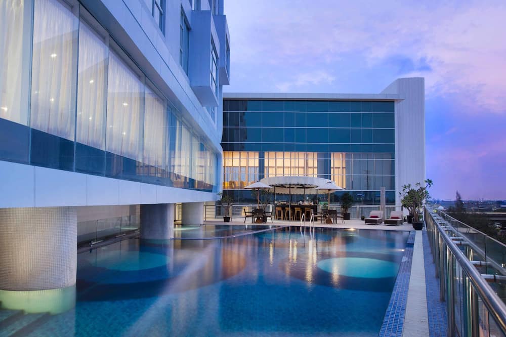 Hariston Hotel & Suites