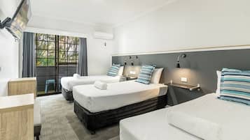 Family Suite, 2 Bedrooms | Individually decorated, individually furnished, soundproofing