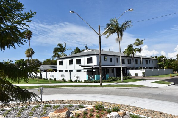 Front of property - Ballina Homestead Motel (Ballina)