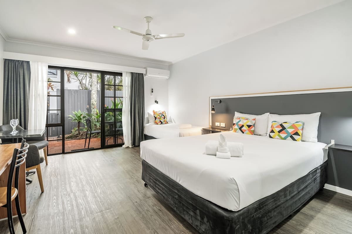 Studio | Individually decorated, individually furnished, soundproofing