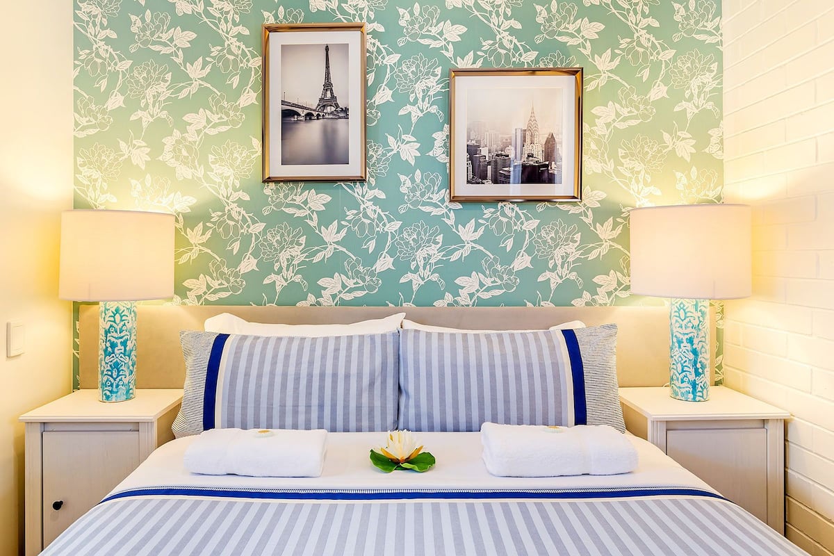Habitación con 2 camas individuales | Wifi gratis y ropa de cama