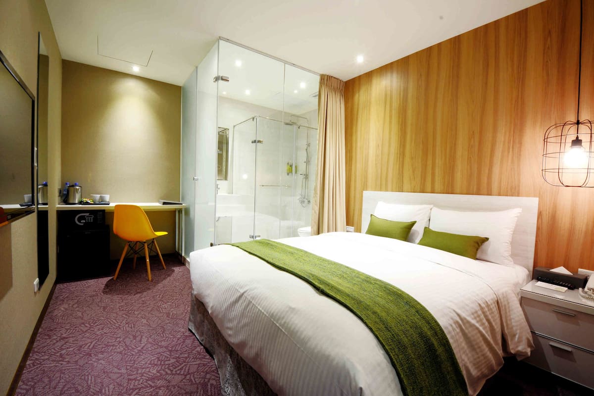 Standard Room, No Windows