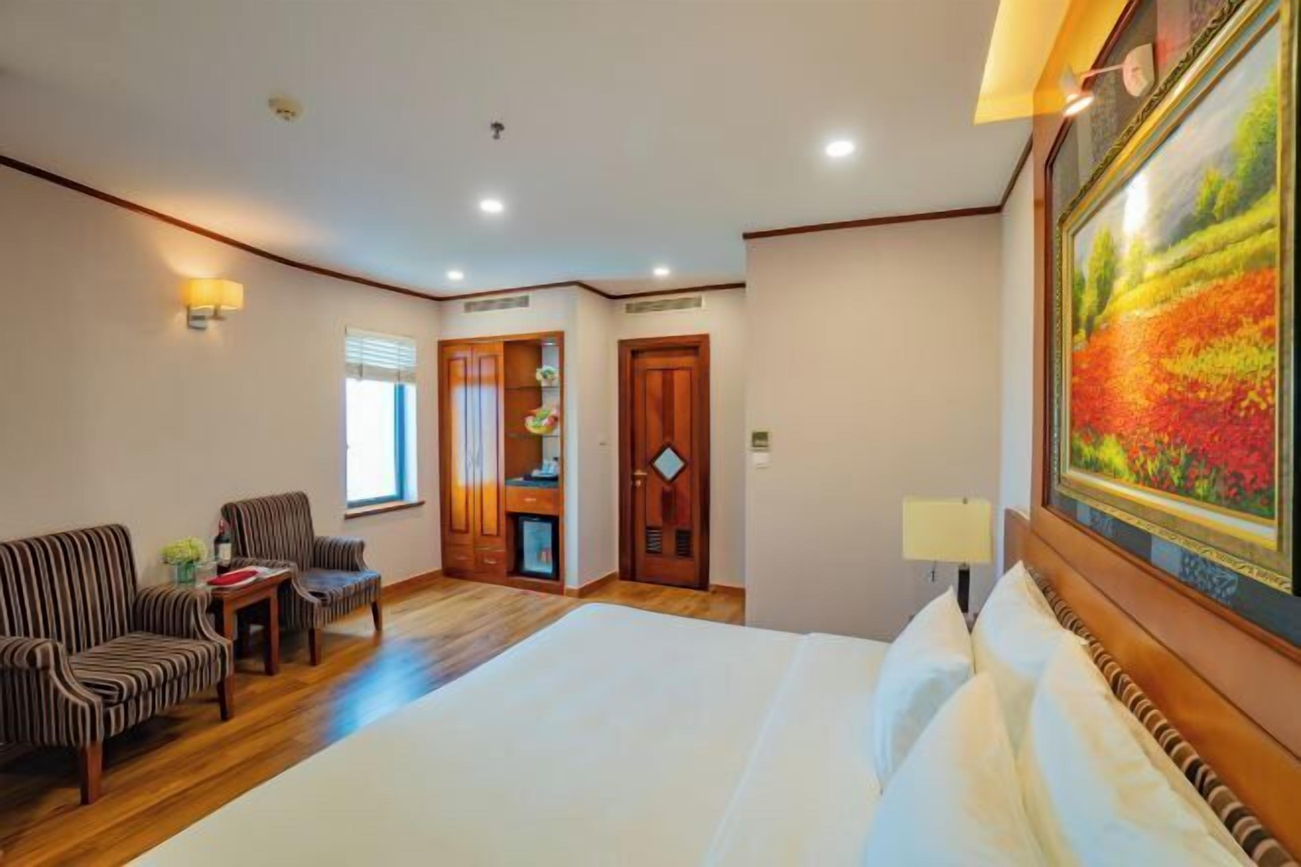 1 bedroom, minibar, in-room safe, desk