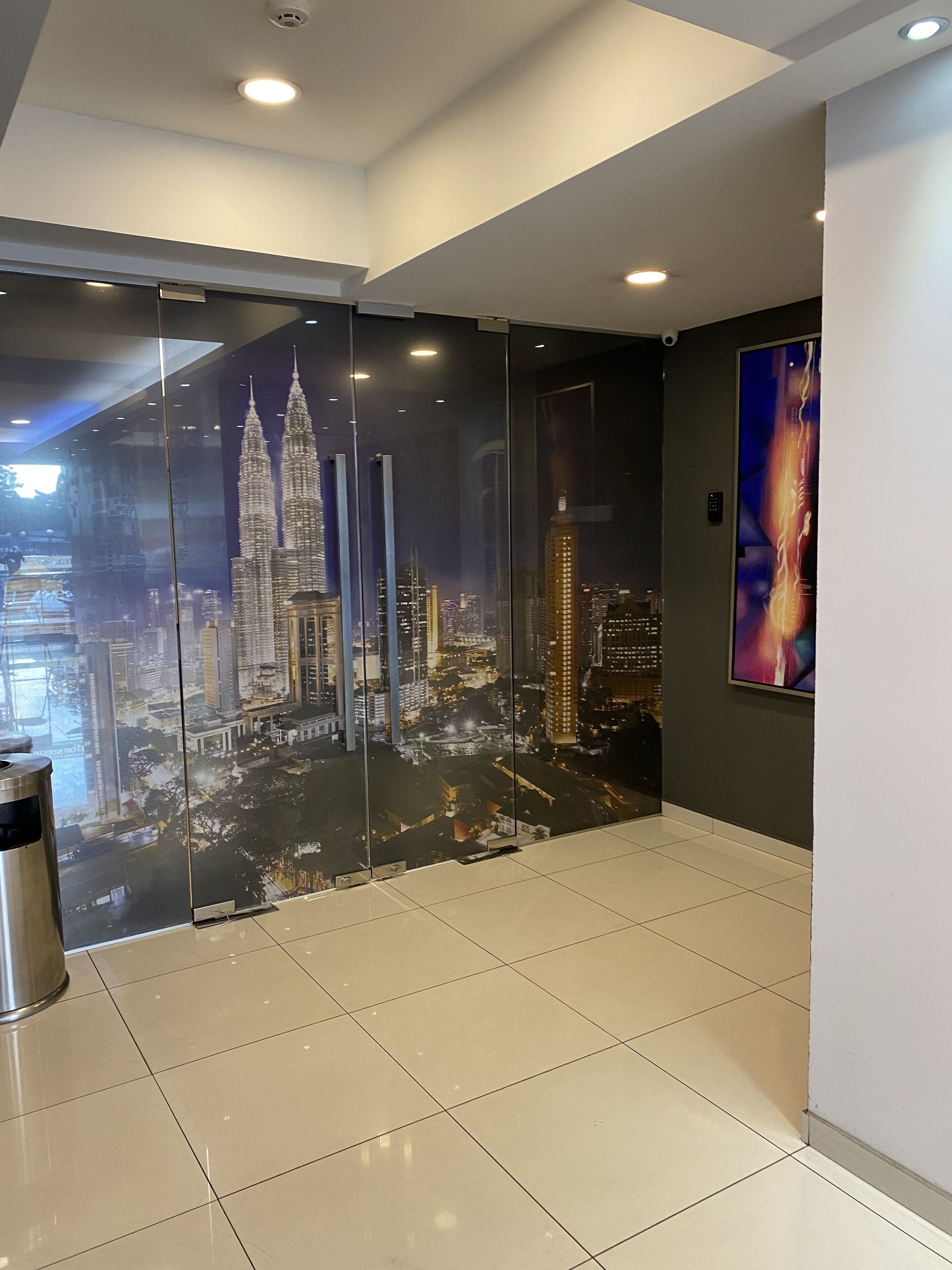 Foto - M Design Hotel at Pandan Indah