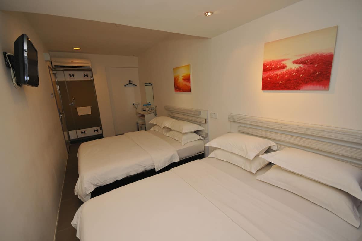 Family Deluxe | Escrivaninha, Wi-Fi de cortesia, roupa de cama
