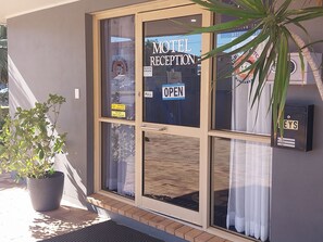Reception - Sugar Country Motor Inn (Bundaberg West)