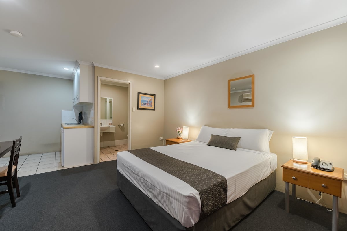 Standard One Bedroom Apartment